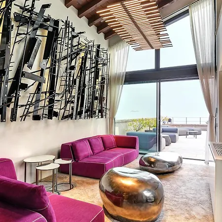 Apartamento 5 Terrazze Exlusive Gargnano